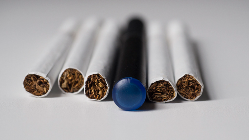Illustration for article titled This E-Cig is a Terrible Vape, But a Solid Cigarette Replacement